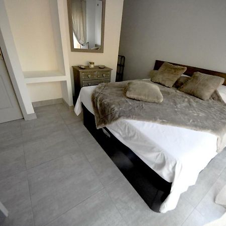 Chambres D'Hotes Des Huppes Ним Экстерьер фото