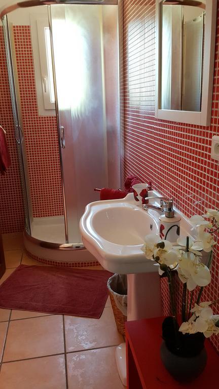 Chambres D'Hotes Des Huppes Ним Экстерьер фото